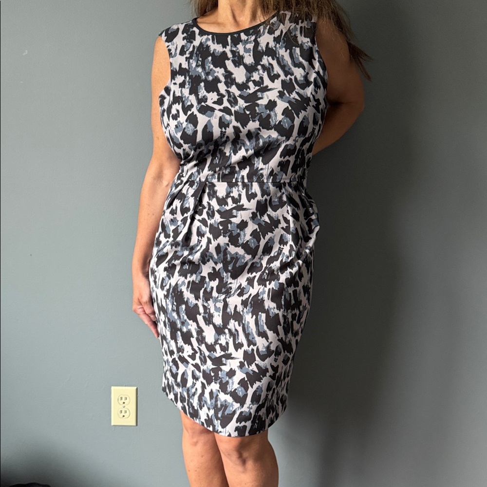 LOFT Monochrome Abstract Midi Dress